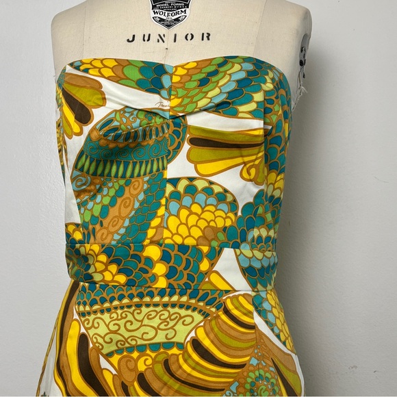 Sz. 6 Trina Turk dress - Picture 7 of 15